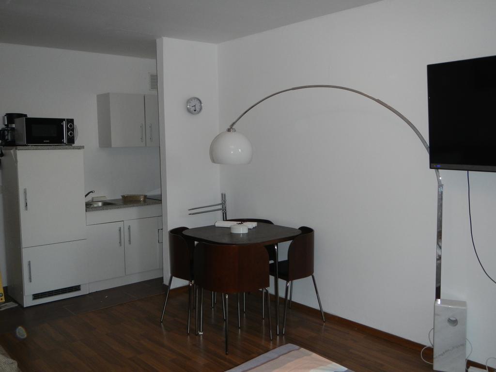 Sonniges Modernes Hoehenberg * Keulen